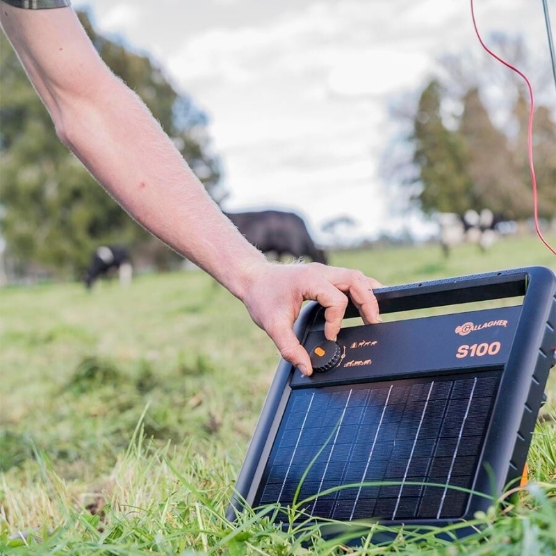 Agrovete - Eletrificadora Solar S100 2